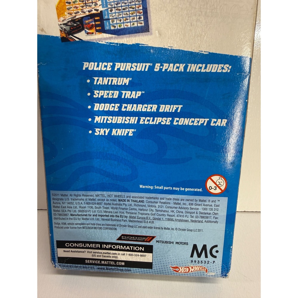 Hot Wheels Police Pursuit 5-Pack 2011 W4243 Dodge Charger Mitsubishi Sky Knife - Picture 5 of 11